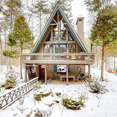 Oak Hollow Chalet